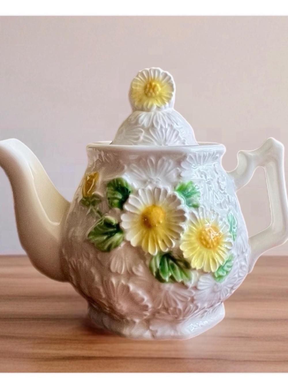 Vintage Rubens White Ceramic Daisy Mini 5" Teapot Signed Original LA 1968